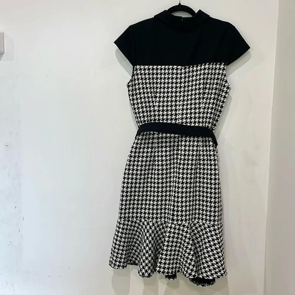 Maggy London Houndstooth Belted Flounced Sheath Dress Size 12P NWT - Image 7