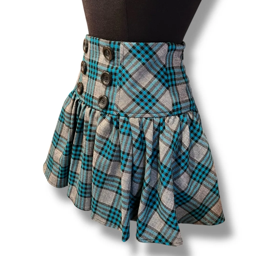Vintage Y2K 90’s Lace Up Big Buttons Pleated Taunt Plaid Miniskirt Size 7 - Image 5