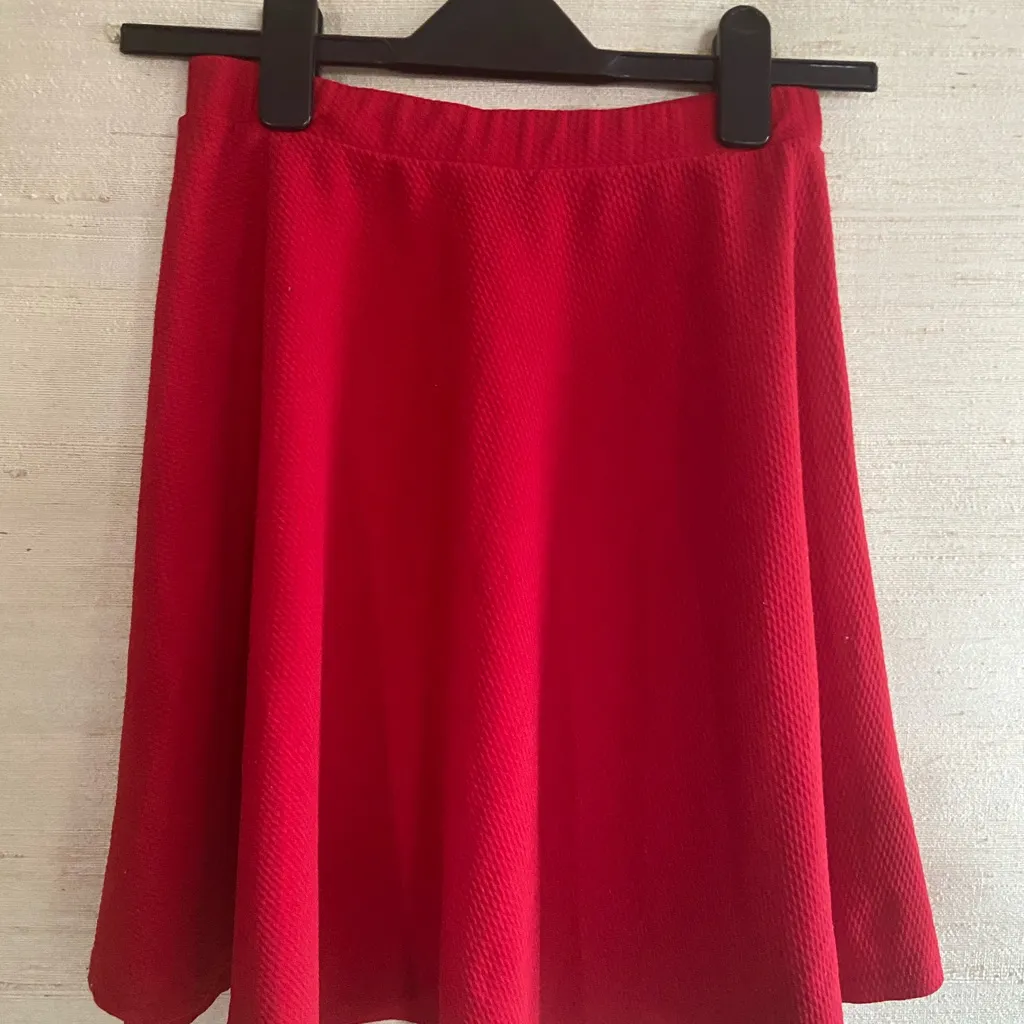 Jon & Anna A-Line Red Skirt - Image 6