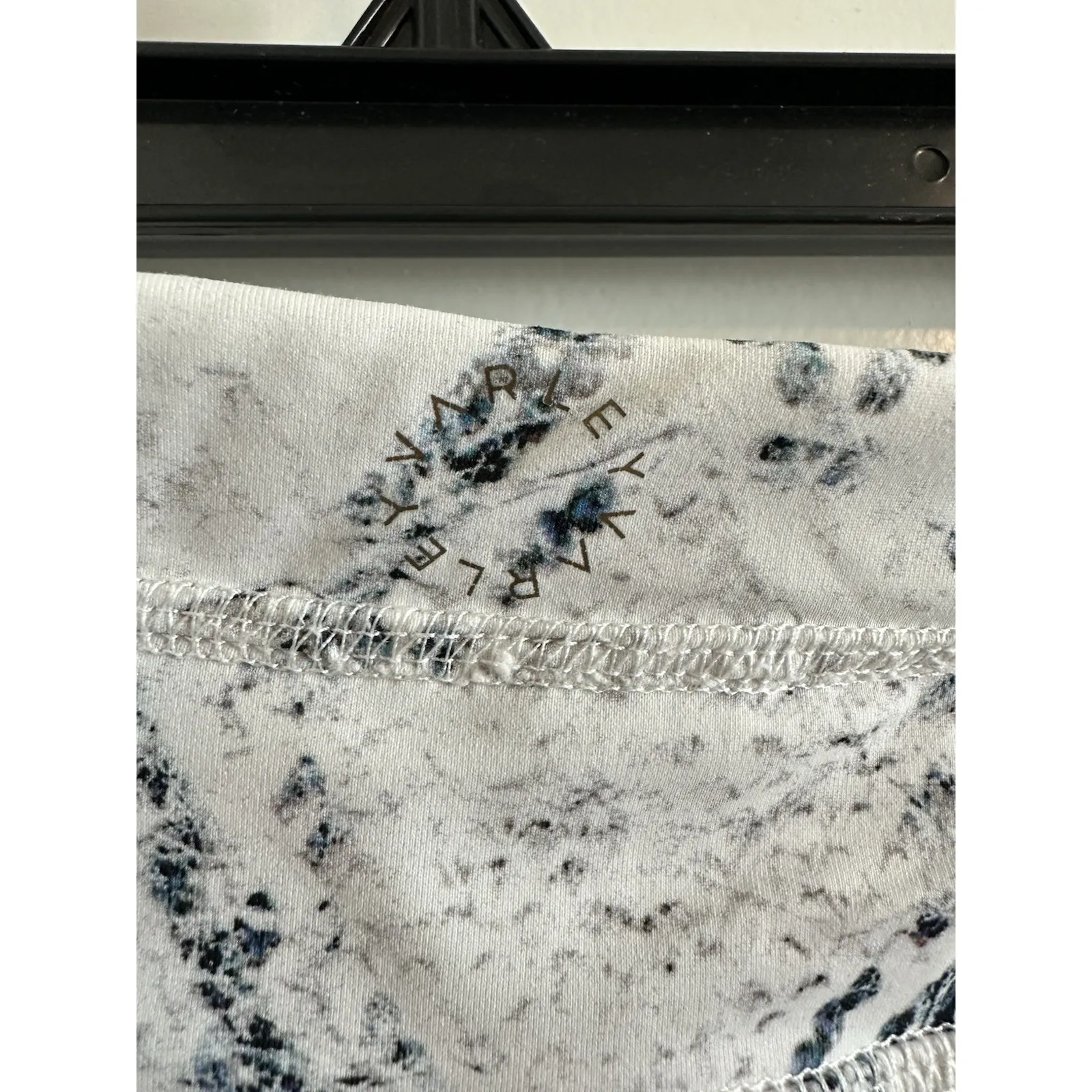 Varley Bicknell Snake Print Compression‎ Leggings Size Small NWOT - Image 5