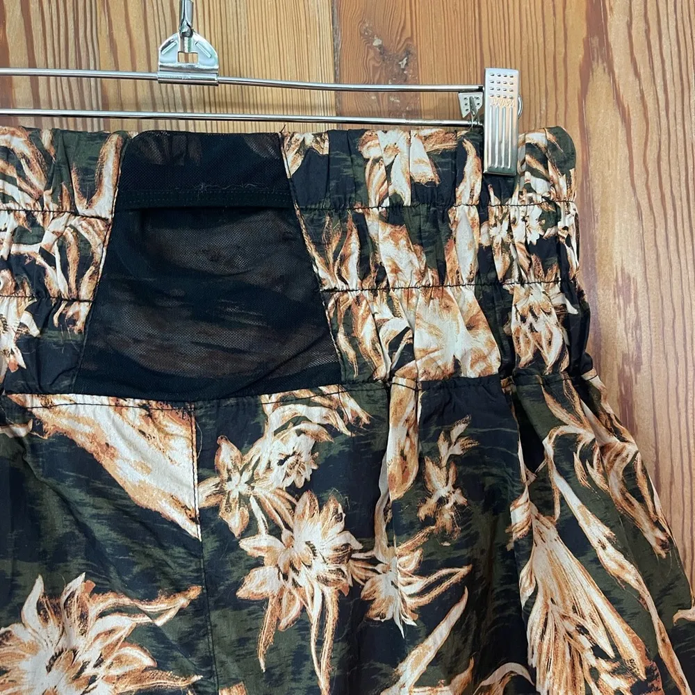 Free People Movement The Way Home Floral High Rise Mesh Shorts ~ Size Medium
 💚🍄 - Image 5