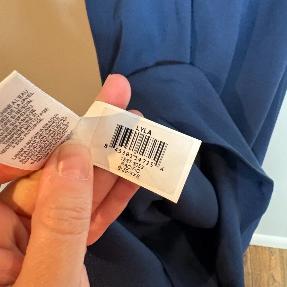 Dress the Population Lyla Sleeveless Midi Sheath Dress in Navy Midnight Blue - Image 6