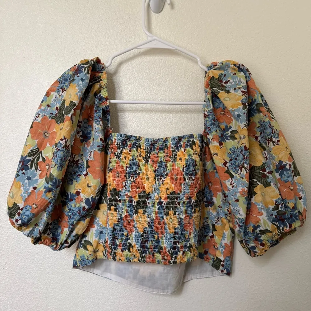 Abercrombie & Fitch Square Neck Ruched Puff Sleeve Floral Top - Image 5