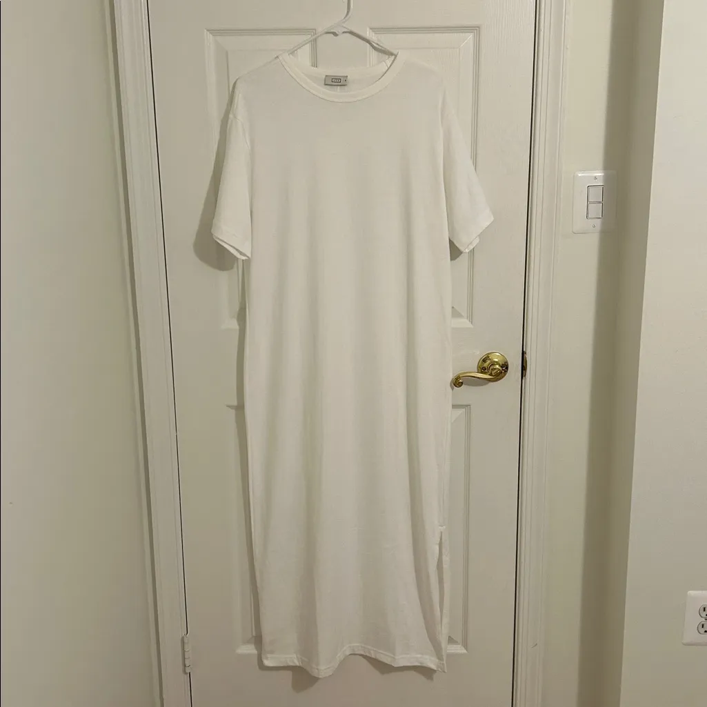 AYR Practice Tee Dress Oyster White New Size Medium - Image 8