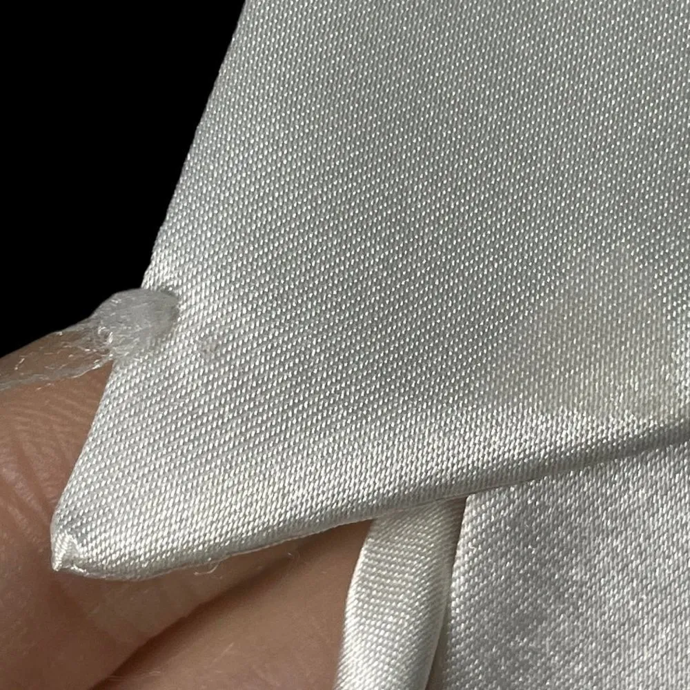 𝅺VINTAGE White Short Satin Robe Mesh Panel Inner Most Medium - Image 5