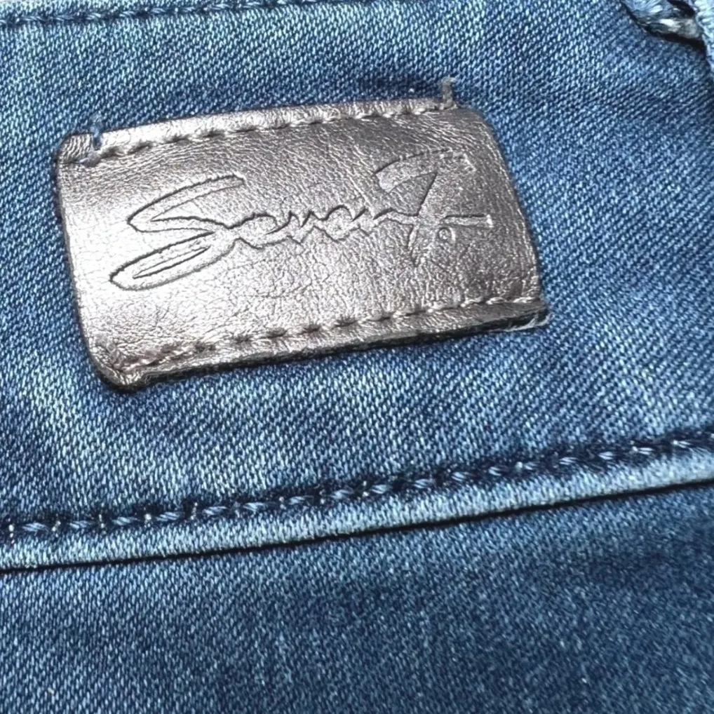 Seven7 Booty Shaper Blue Jeans Womens 6 Denim Stretch Classic Everyday Comfort - Image 7