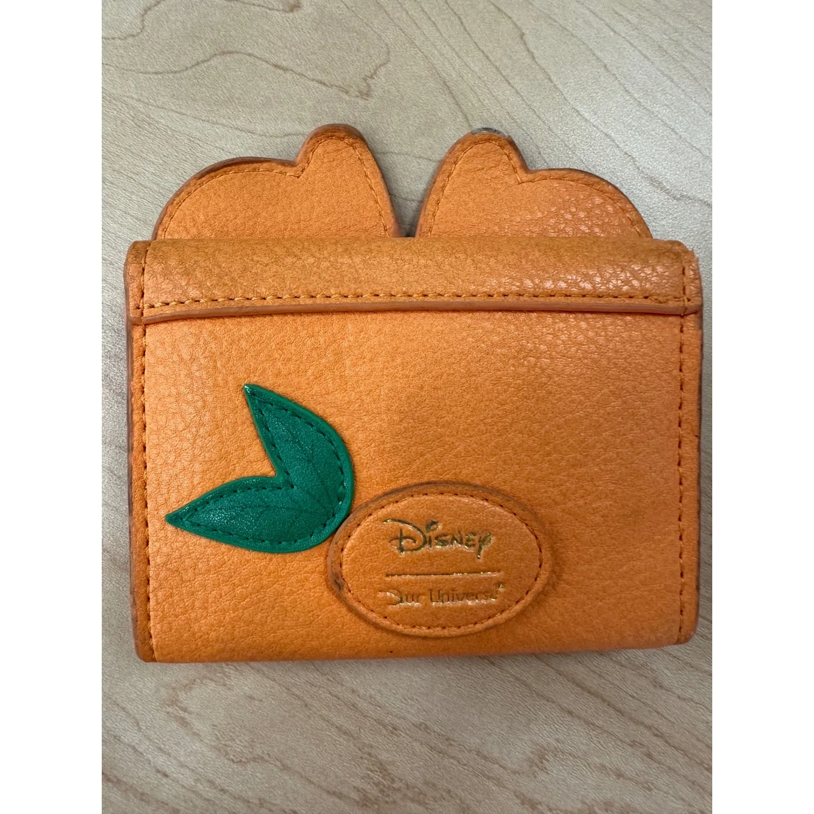 Universe Disney Minnie Mouse Citrus Cardholder Wallet - Image 4