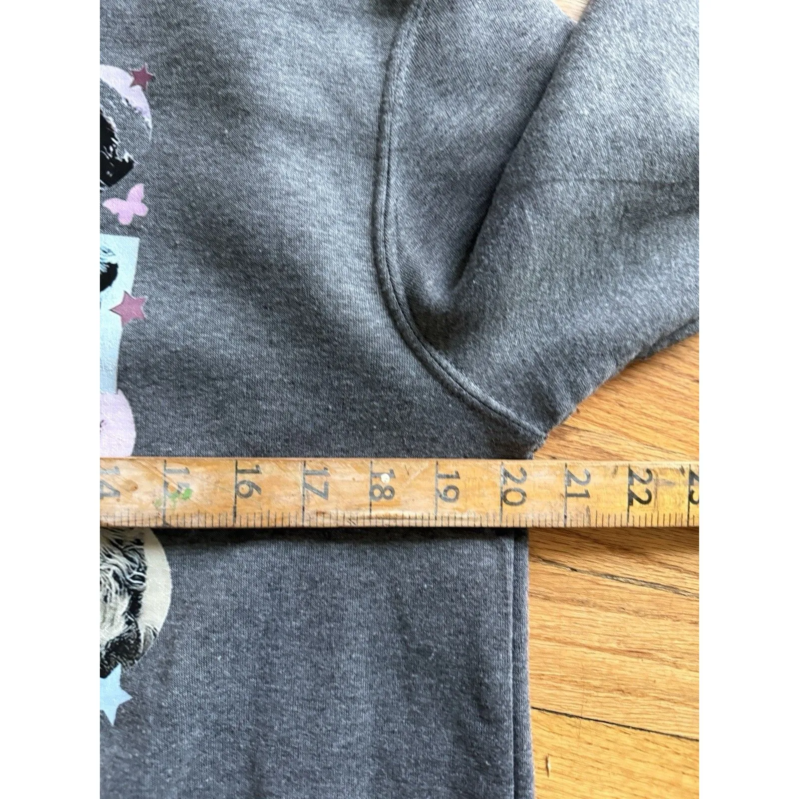 2023 TAYLOR SWIFT "The Eras" Concert Tour L Hooded Sweatshirt Size L - Image 5