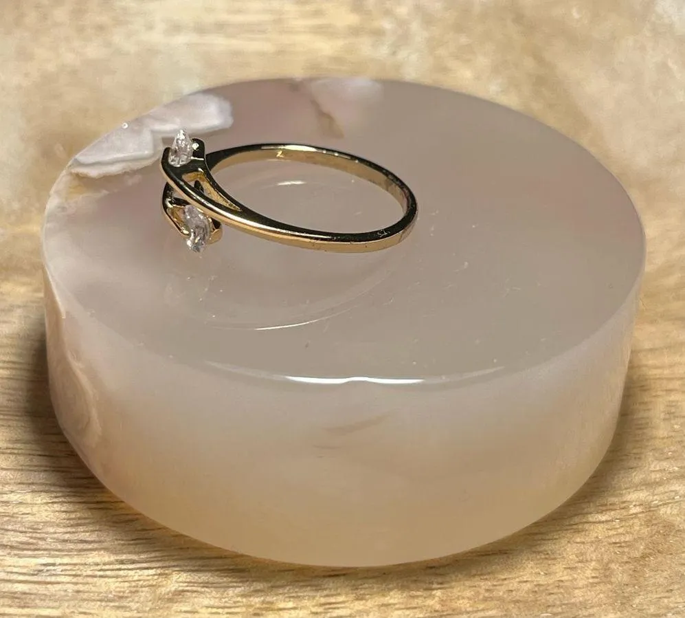 LC Lauren Conrad Rhinestone Bypass Gold Tone Ring - Image 3