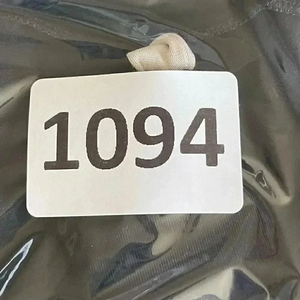 SPANX Women’s V-Neck Black Triangle Padded SZ 8 #1094 - Image 9