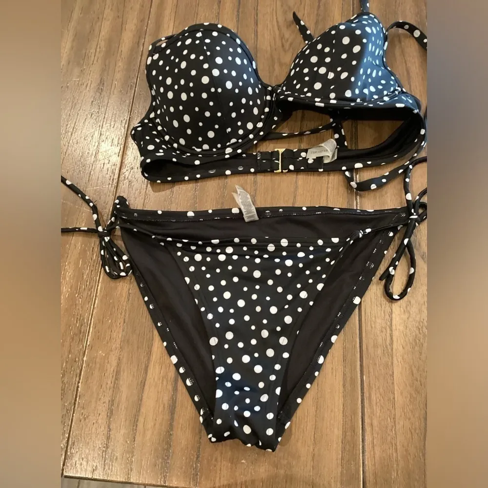 Victoria's Secret Black And White Polkadot Bikini set 34d top small bottom - Image 12