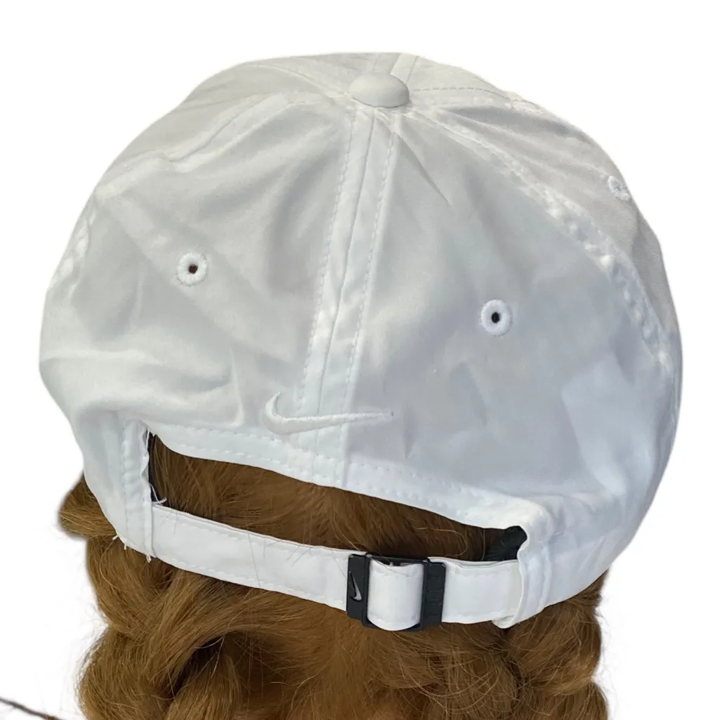 Nike  Heritage 86 White Baseball Cap - Image 3