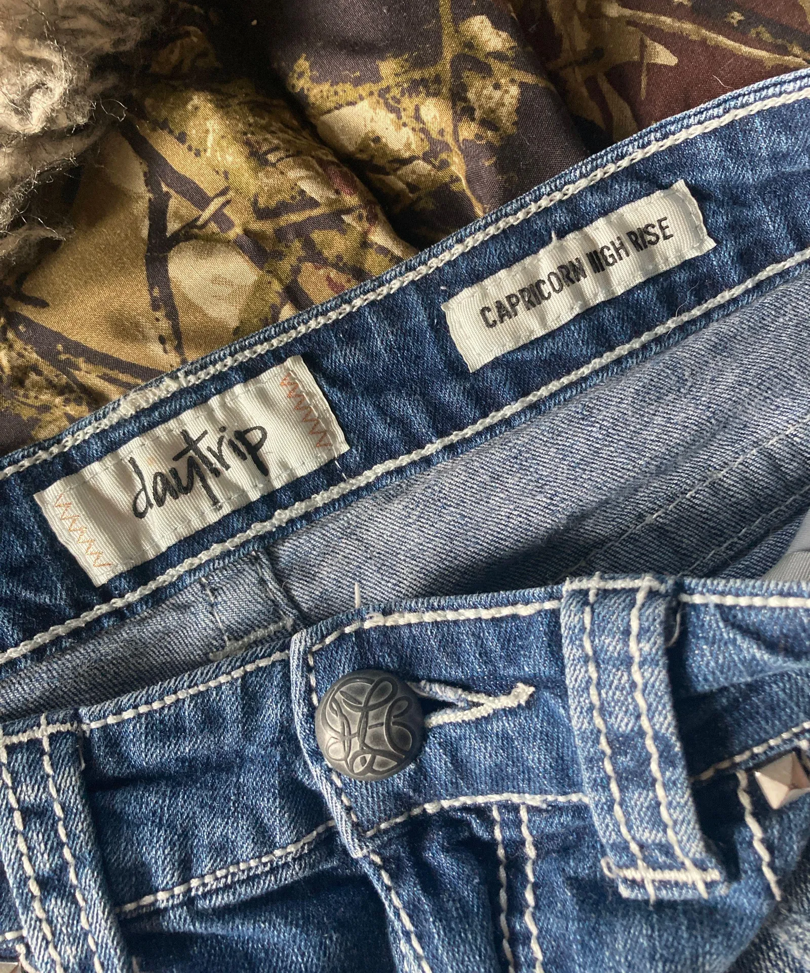 Day trip Denim Shorts - Image 3