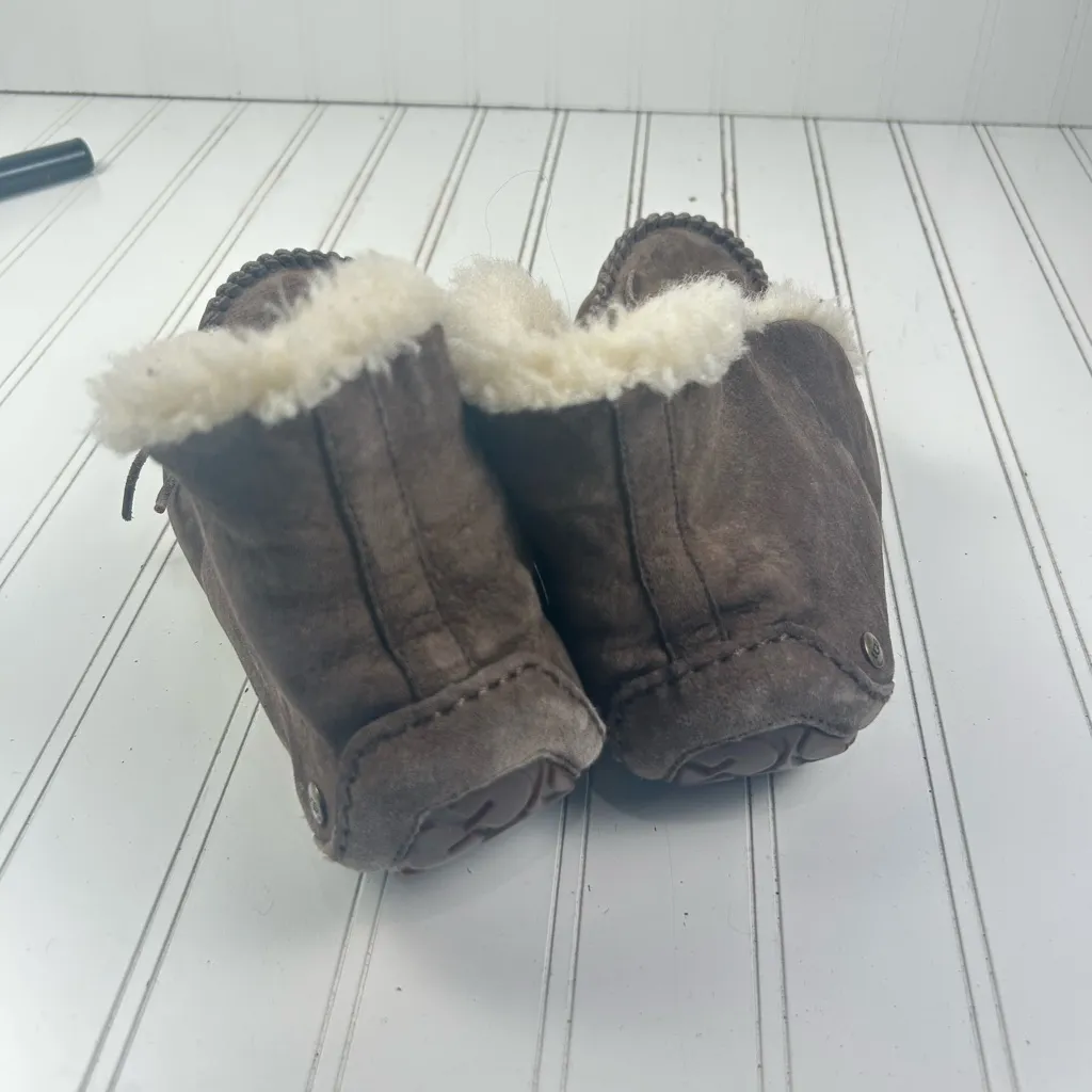 UGG Alena Tall Brian Moccasin Slippers With Rubber Soles - Women’s Size 10 - Image 4