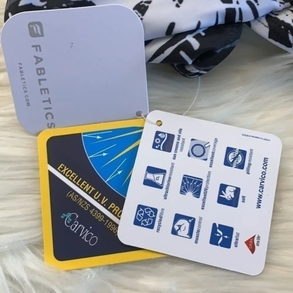 Fabletics Claire bikini top UV protection S NWT - Image 7