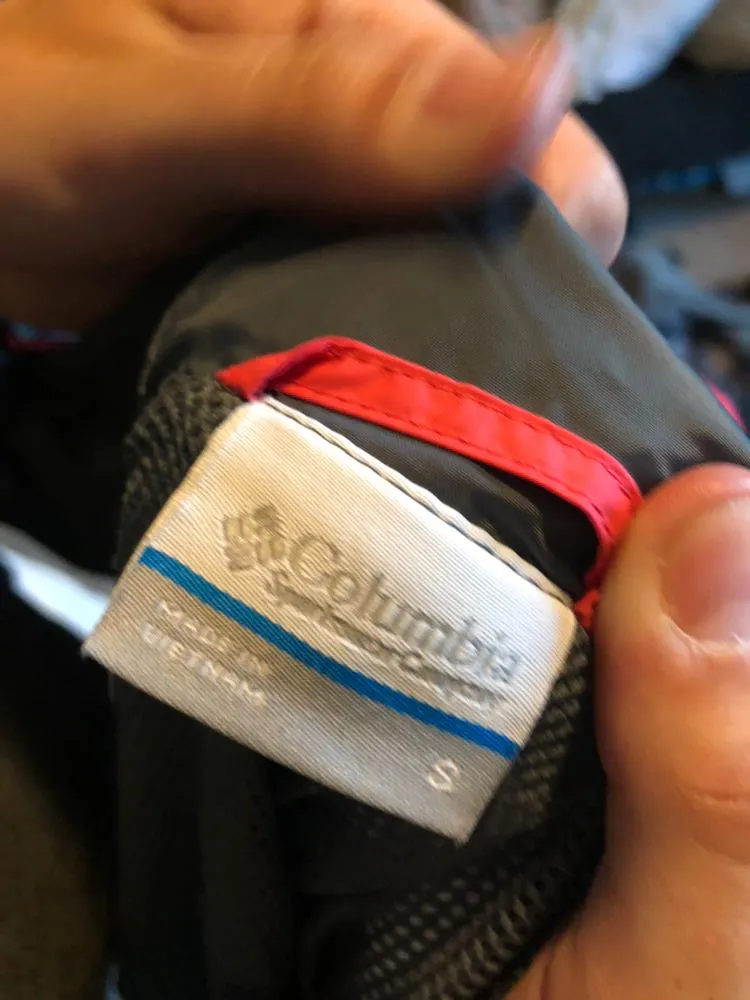 Columbia pink rain coat - Image 4