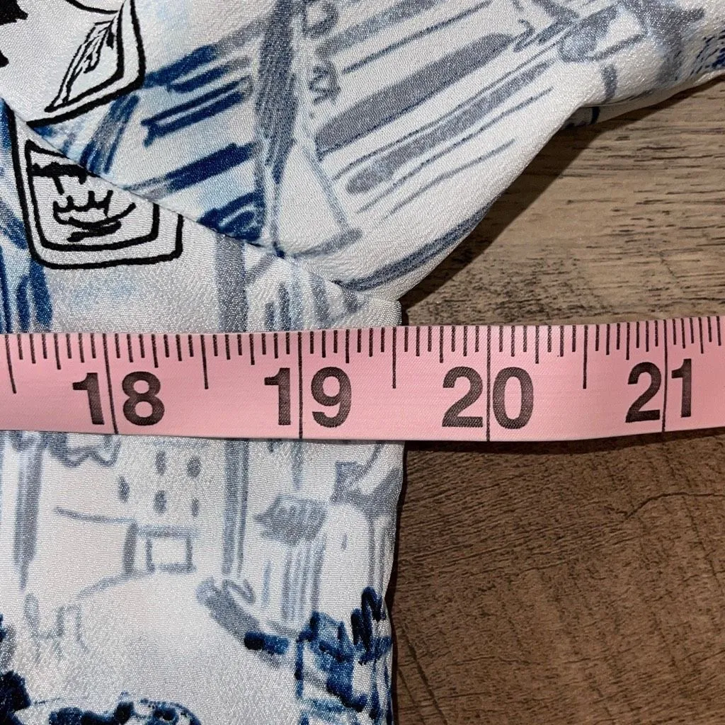 KARL LAGERFELD PARIS Printed Long‎ Roll-Tab Sleeve Collared Button Up Top Small - Image 9