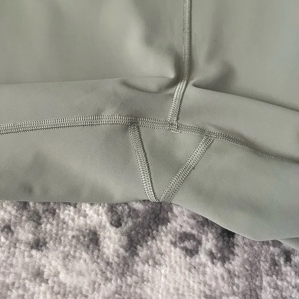 Lululemon Wunder Train High-Rise Tight 25" - Image 7