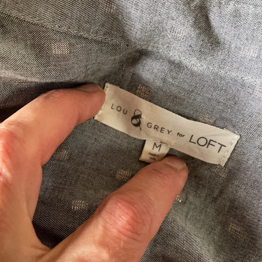 LOU GREY FOR LOFT Gray with Shiny Design Blouse M - Image 7
