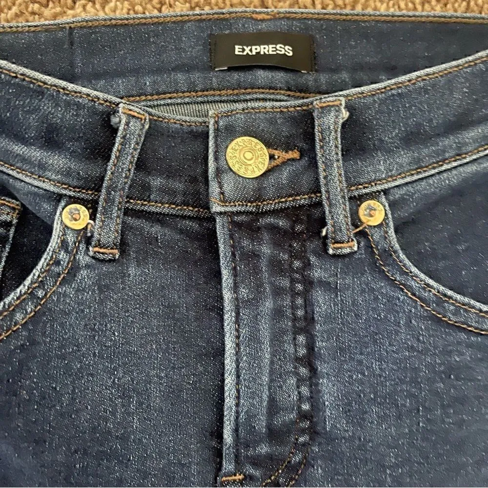 Express Sky Scraper Mid Rise Jeans - Image 4