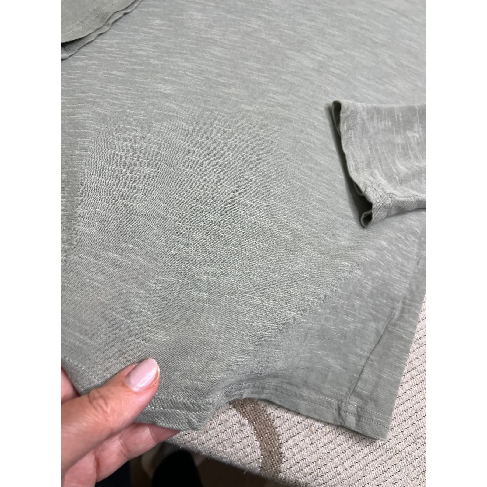 Pact organic cotton lightweight green turtleneck long sleeve shirt, size small - Image 8