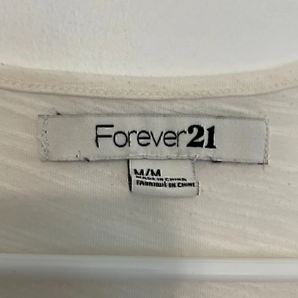 FOREVER 21 White Floral Lace Front / Solid Back Mixed Media Twee Racerback Tank - Image 5