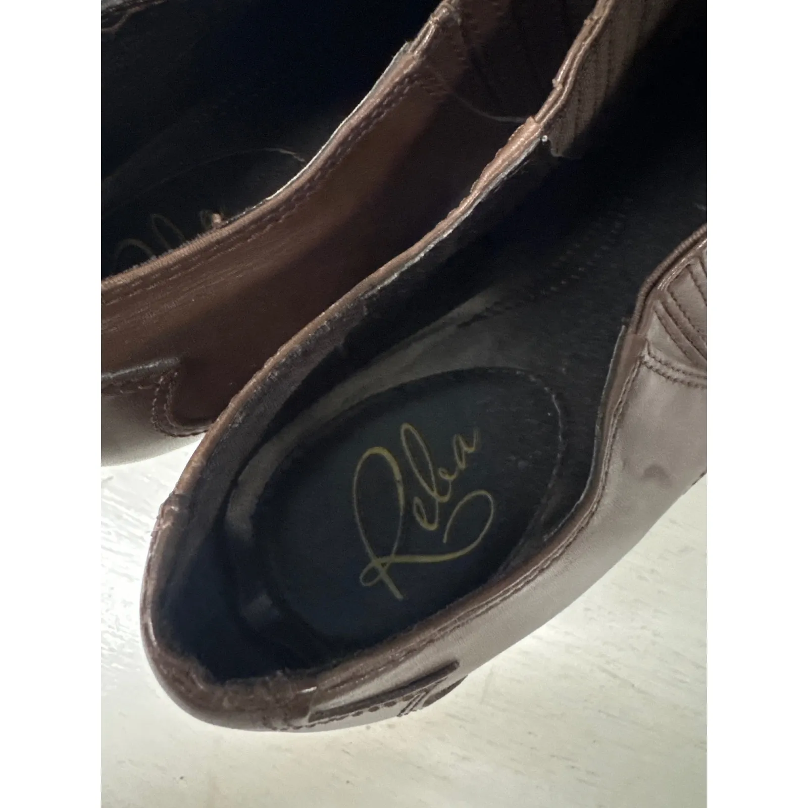 Reba‎ Brown Leather Ankle Boots Western Inspired Pointed Toe Womens Shoes - Image 5