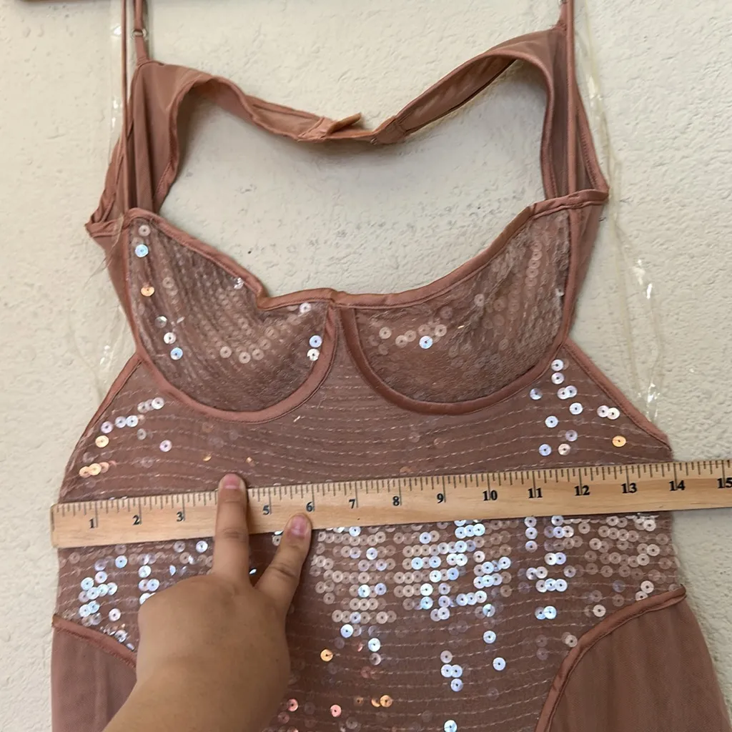 HOUSE OF CB 'Bonita' Cafe Au Lait Sequin‎ Maxi Dress NWOT size M - Image 8