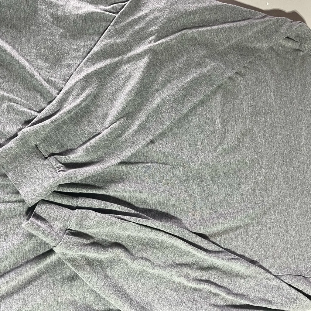 FRIENDS CENTRAL‎ PERK GRAPHIC TEE SITCOM LONG SLEEVE UNISEX XL PREOWNED Gray - Image 4