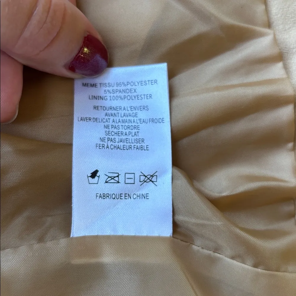 Miss Me Beige Sleeveless fringe vest size small - Image 5