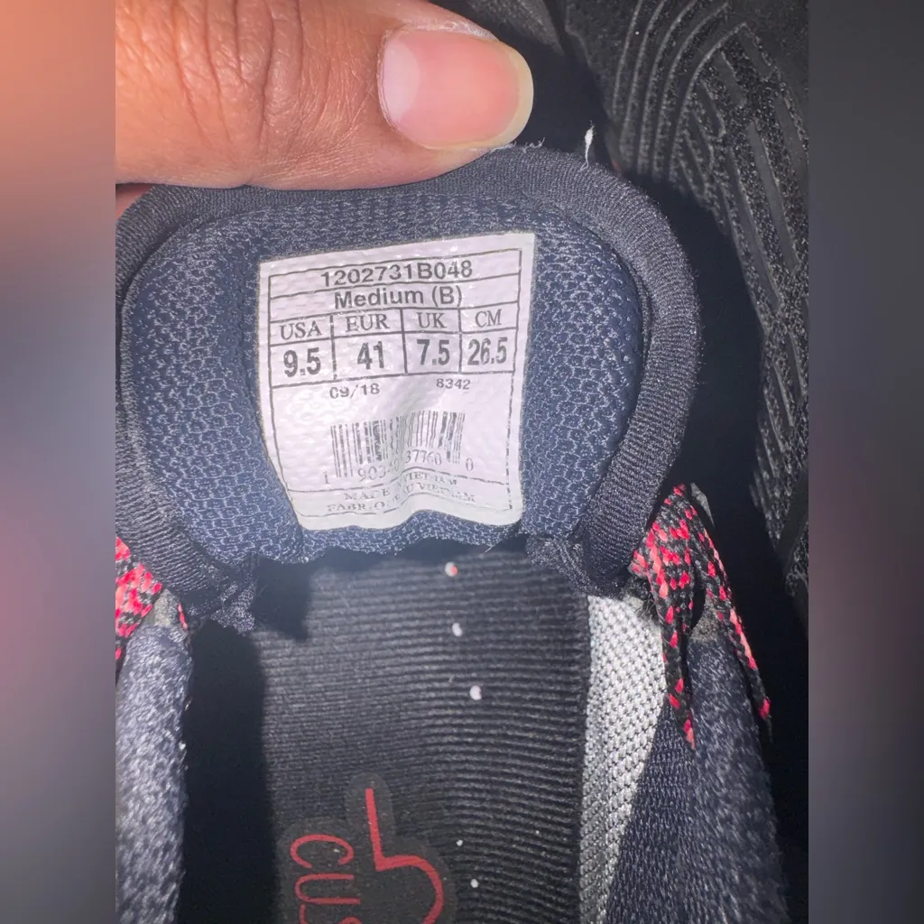 Brooks Cascadia 13… Women’s Trail Running Shoes. Size 9.5 (Medium B) - Image 3