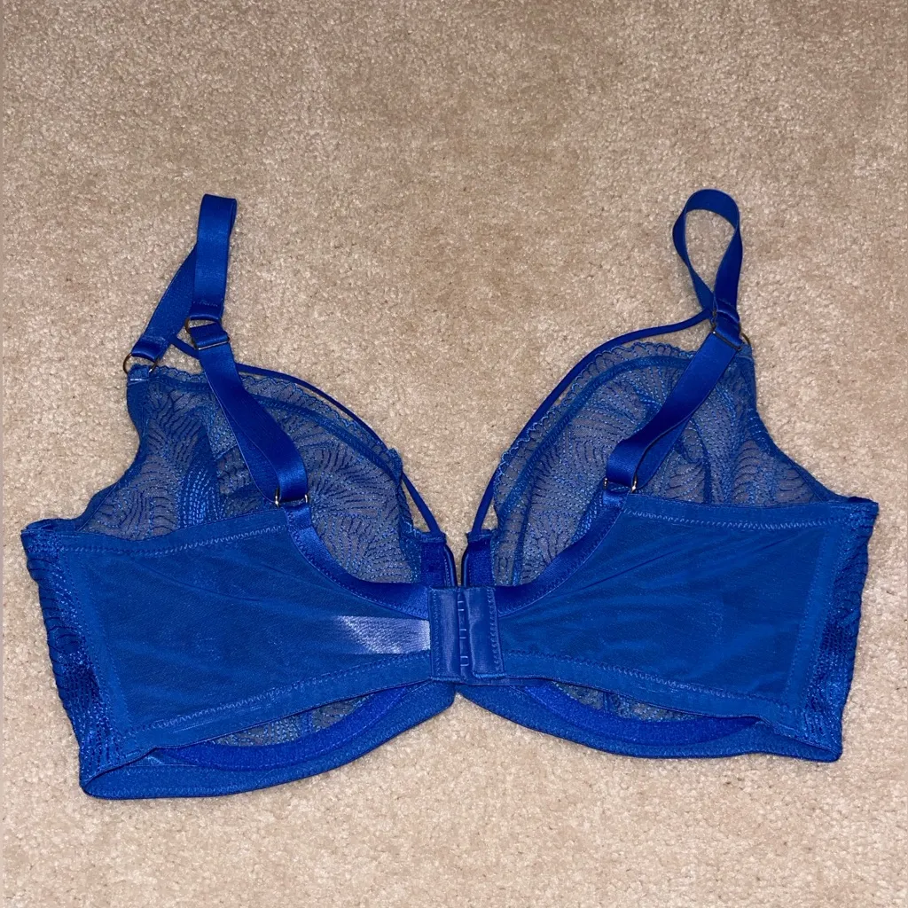 Primark Royal Blue Lace Bra - Image 2