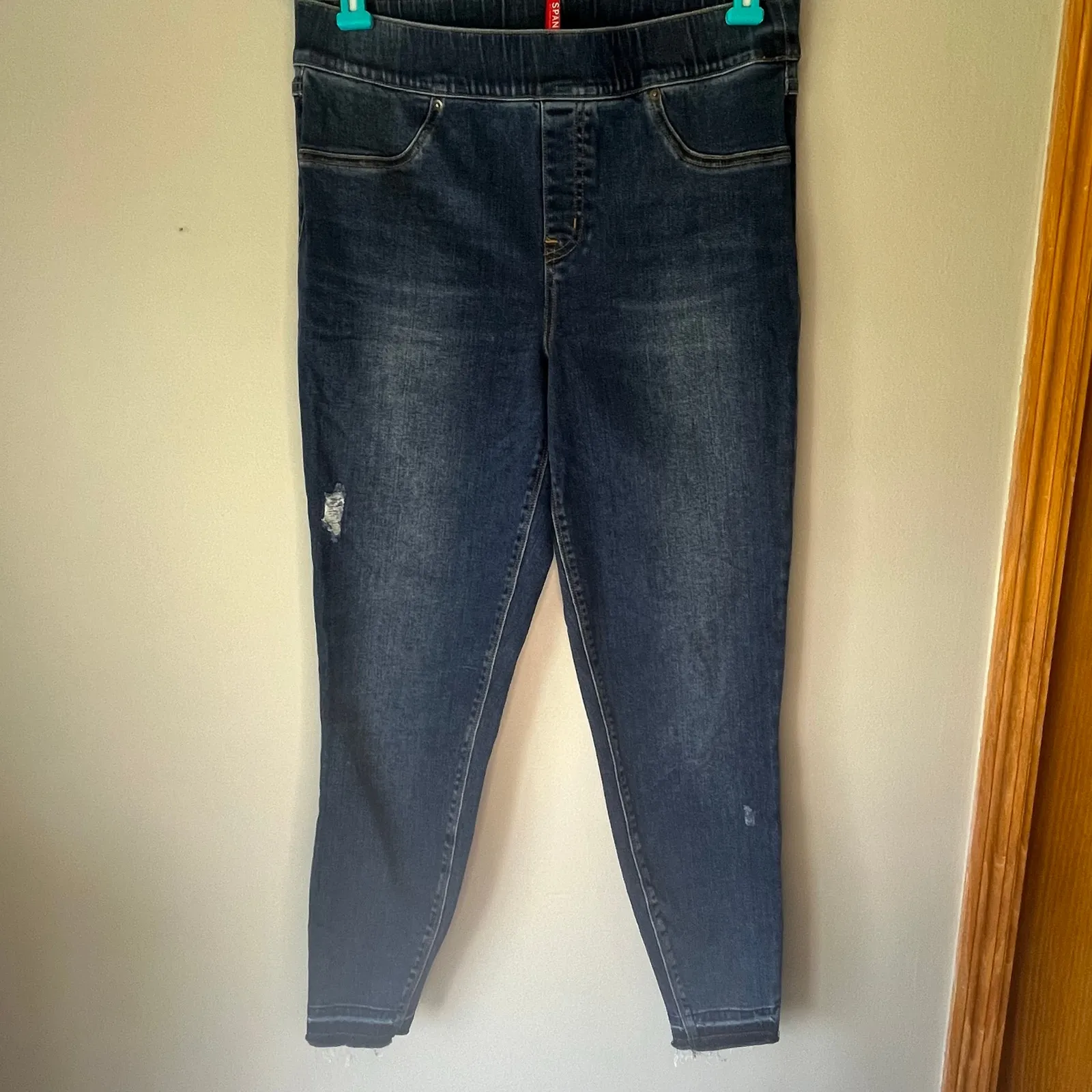 Spanx Dark Wash Slightly Distressed Jean Jegging Size Large - Image 11