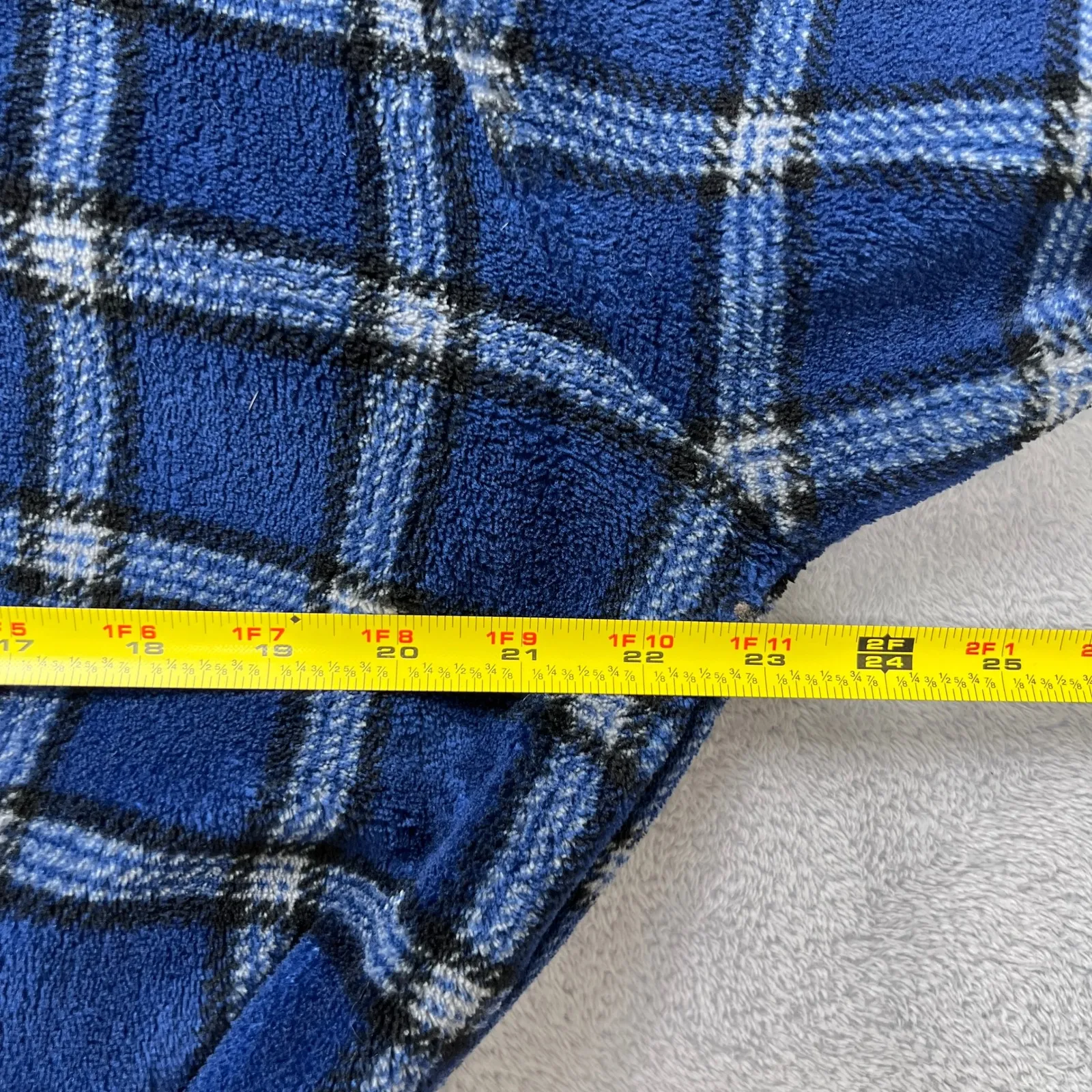 Tommy Bahama Mens Blue‎ Plaid Plush Fleece Bath Robe Small/Medium S/M Loungewear - Image 6