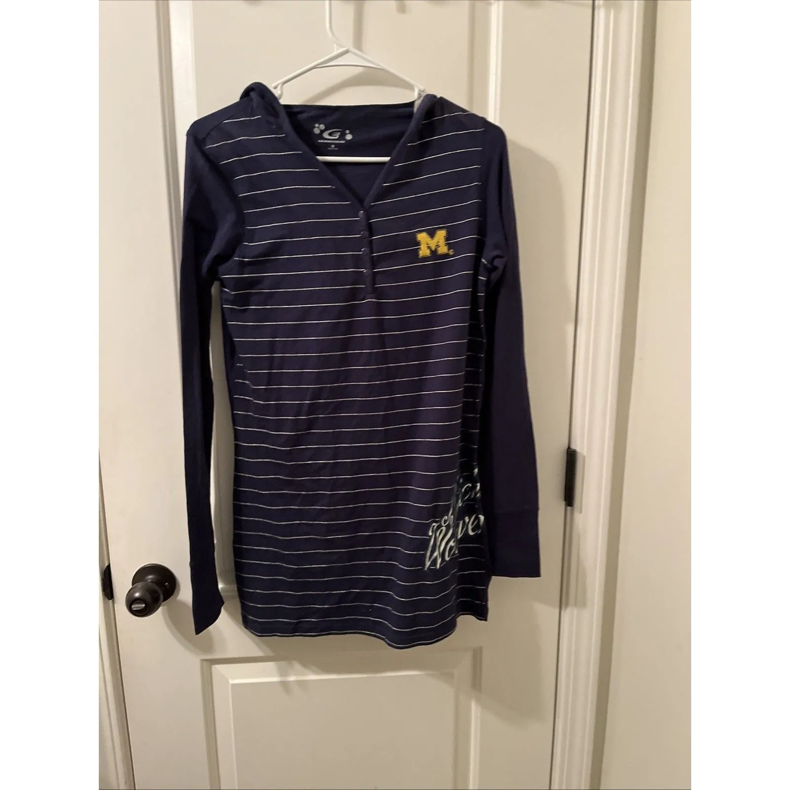 Michigan Wolverines Women's M Striped Hooded Shirt Size M G - Image 8