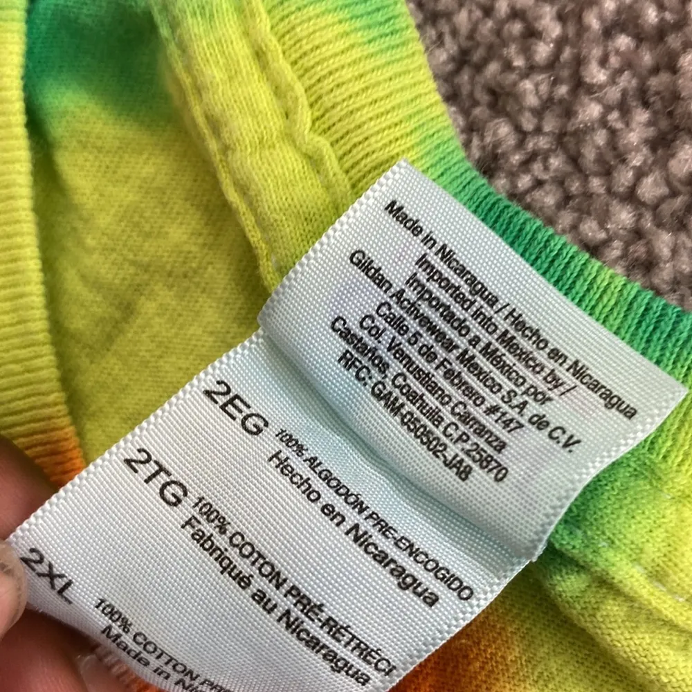 Gildan Tie Dye No One Fights Alone Breast Cancer Awareness Top SIZE 2XL - Image 4