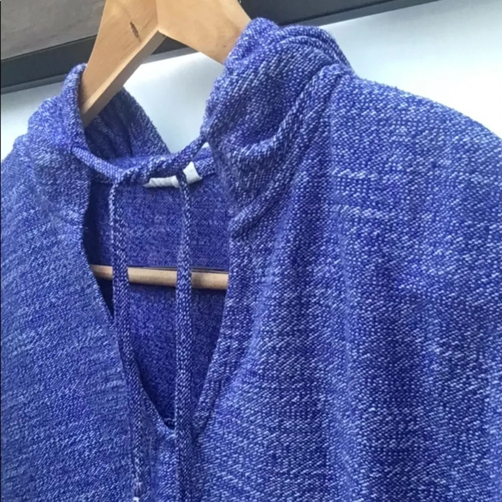 Roxy Classic Surf Lightweight Paddle Out Summer Beach Bonfire Pullover Hoodie - Image 3