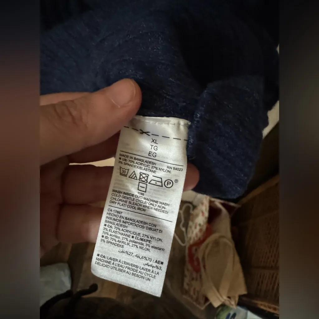 Old Navy  Navy Blue Mock Neck Crew Sweater - Image 3