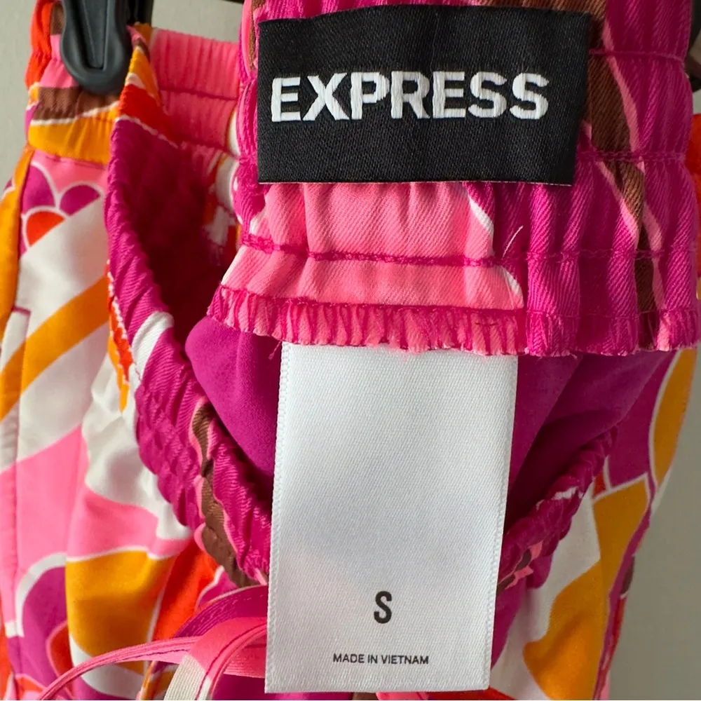 Express Pink and Orange Patterned Set Vibrant Button Down Top elastic tie shorts - Image 13