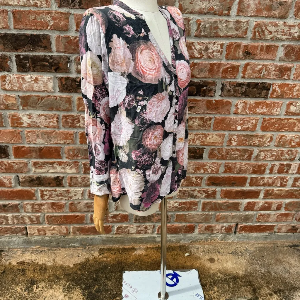 90s vintage EDC rose pattern button - Image 6