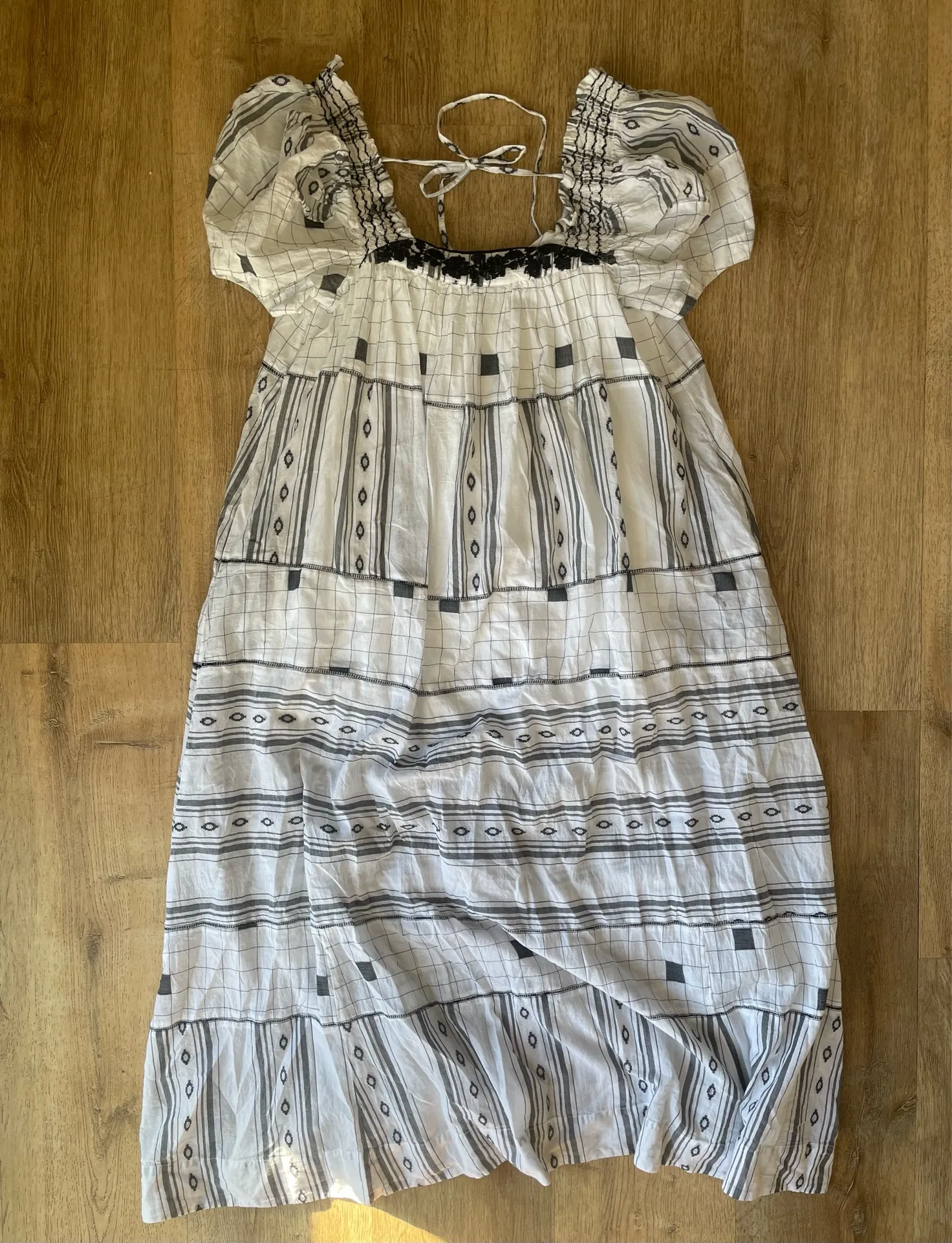 Free People Maxi Dress Black White Smocked Puff Sleeve Boho Size S - Image 9