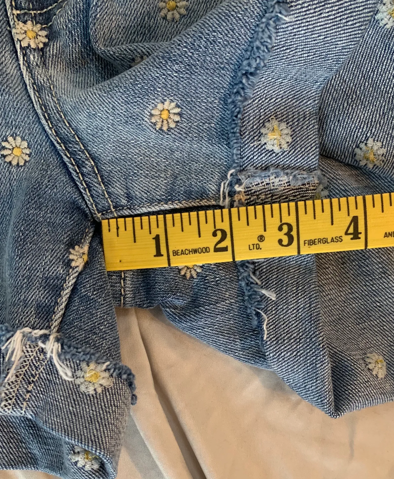 Jean Shorts - Image 7