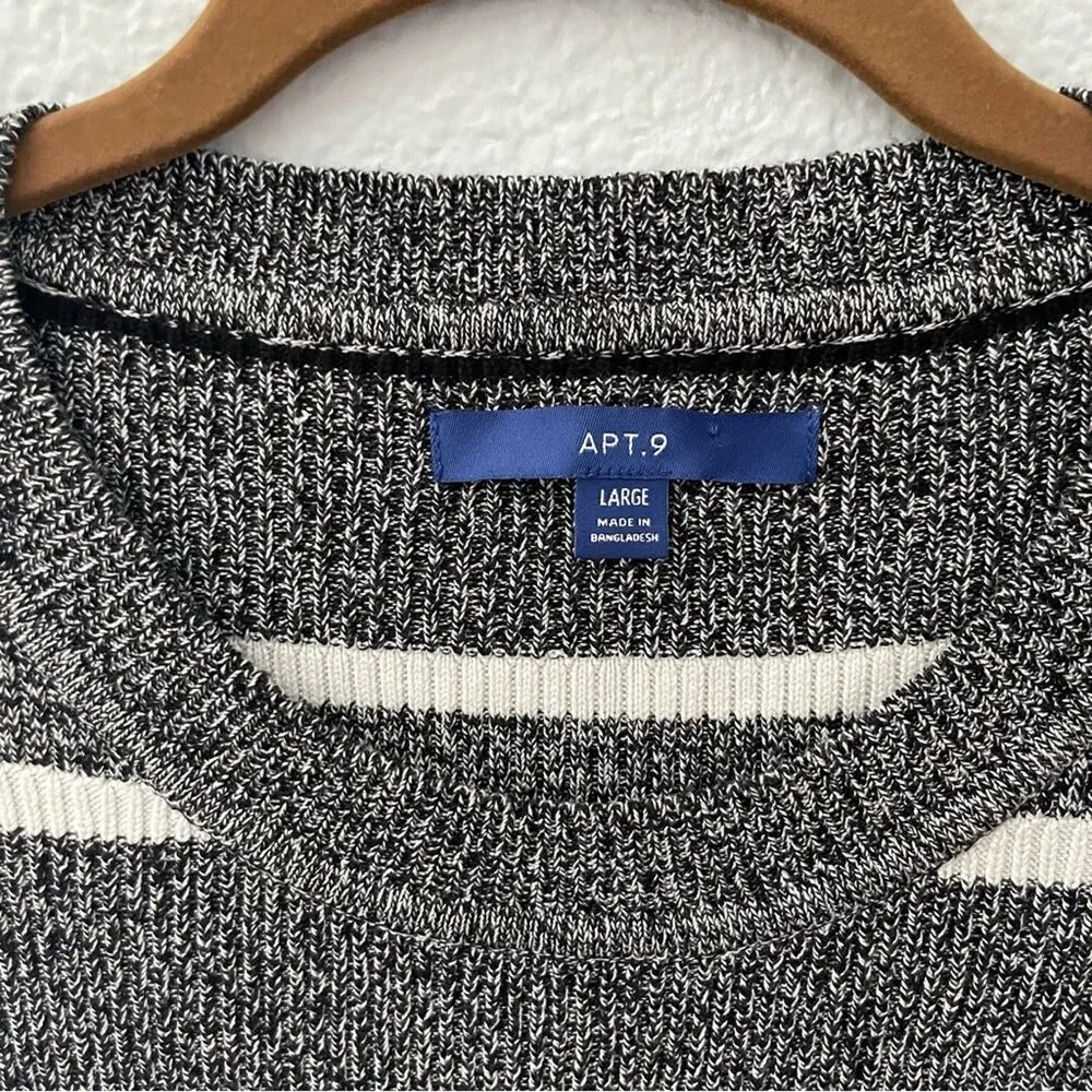 Black & White Striped Sweater - Image 3