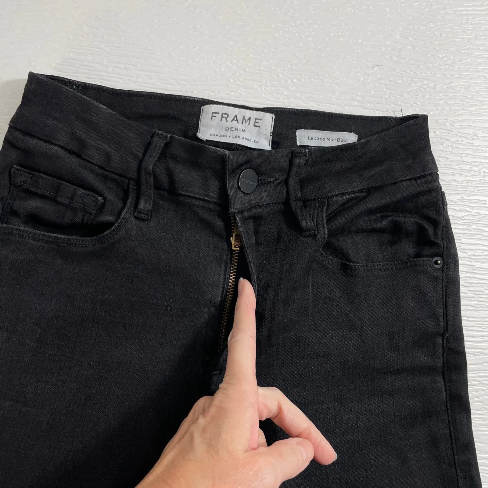 FRAME Le Crop Mini Boot Jeans Women's Faded Black Denim Size 27 Mid Rise Cropped - Image 4