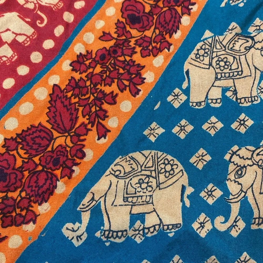 121 Angie Strapless Shorts Boho Elephant Romper Size Medium - Image 8