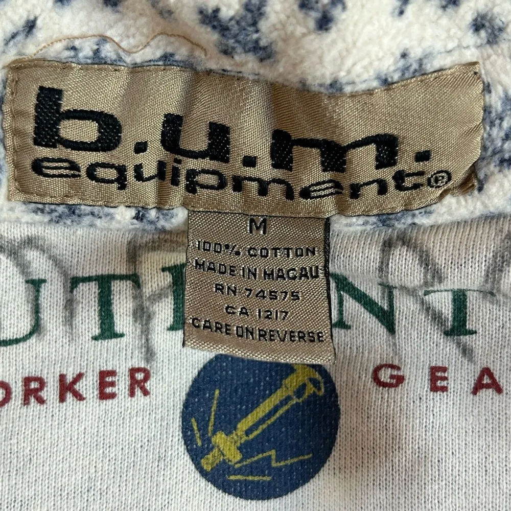 Vintage B.U.M. snowflake thrashed grunge oversized button down fleece sweater M Blue Size M - Image 7