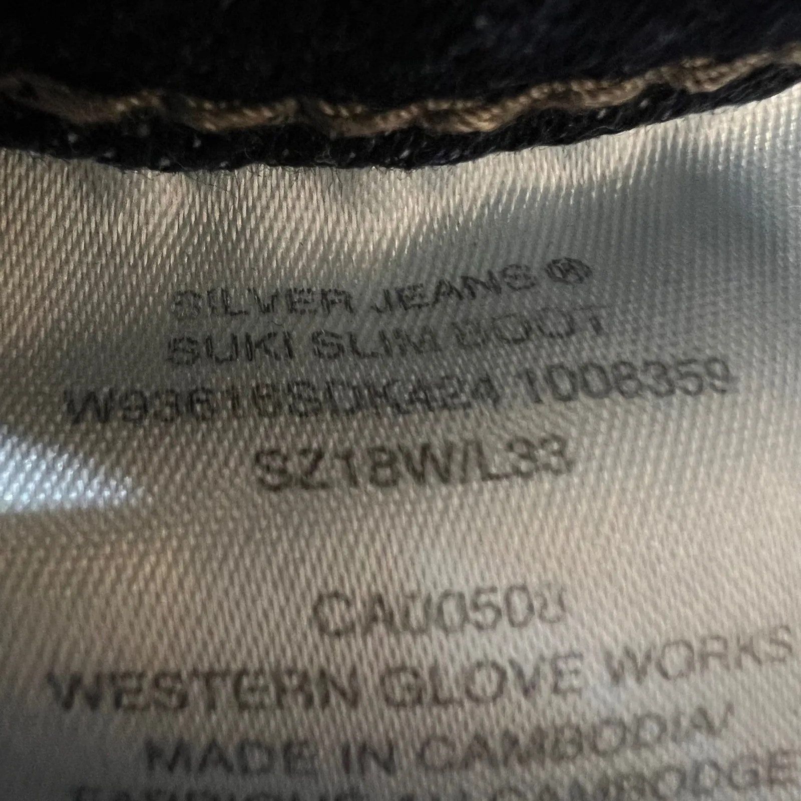 Vintage Silver Jeans Co Suki Slim Bootcut Dark Wash Distressed Hem Denim Sz 18 - Image 6