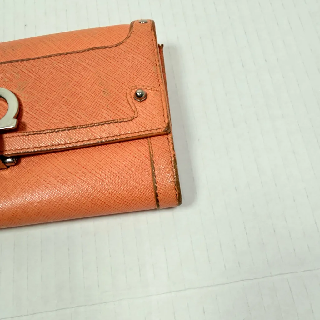 Salvatore Ferragamo Vintage Gancini Wallet Peach Saffiano Leather - Image 3