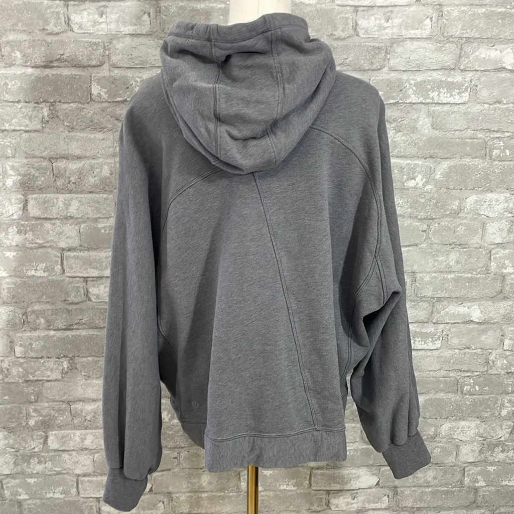 Lululemon Broken Beats Hoodie
Heathered Glacier Grey - Image 7