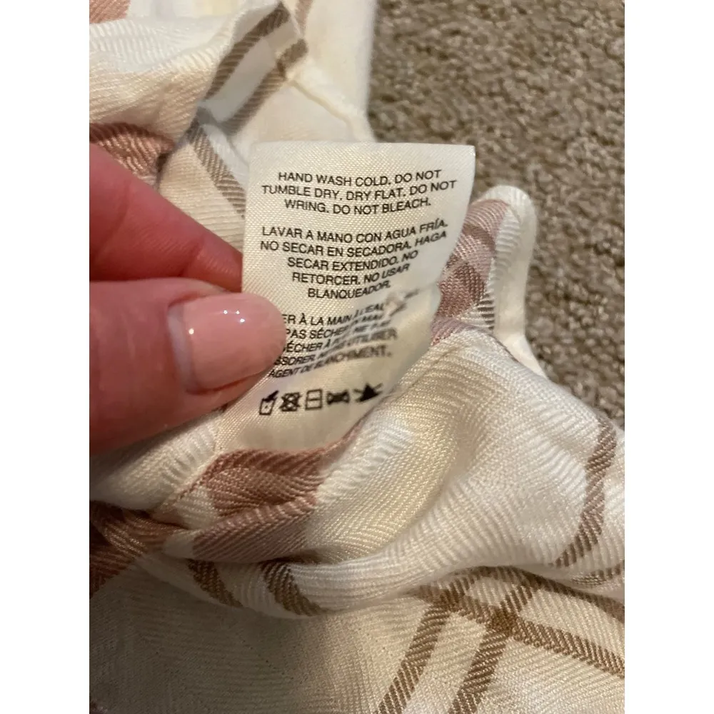 Thread & Supply White & Maude Plaid Button Down Long Sleeve Top M - Image 4